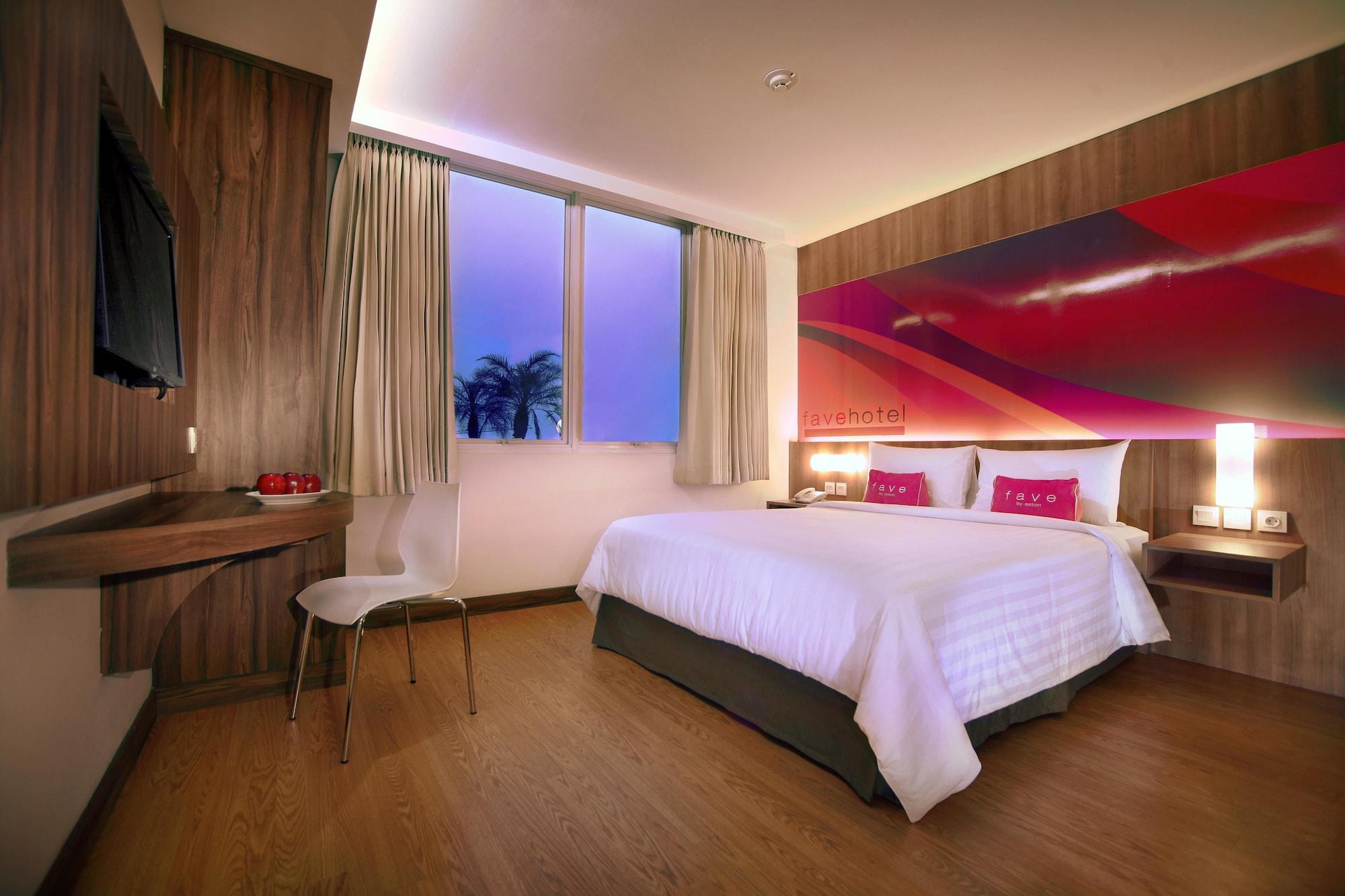 Favehotel Ltc Glodok Jakarta Exteriör bild