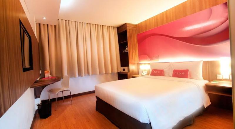 Favehotel Ltc Glodok Jakarta Exteriör bild